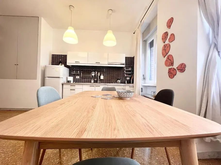 Апартаменты Homy Host - Bilocale A Testaccio Nel Cuore Di Roma Италия